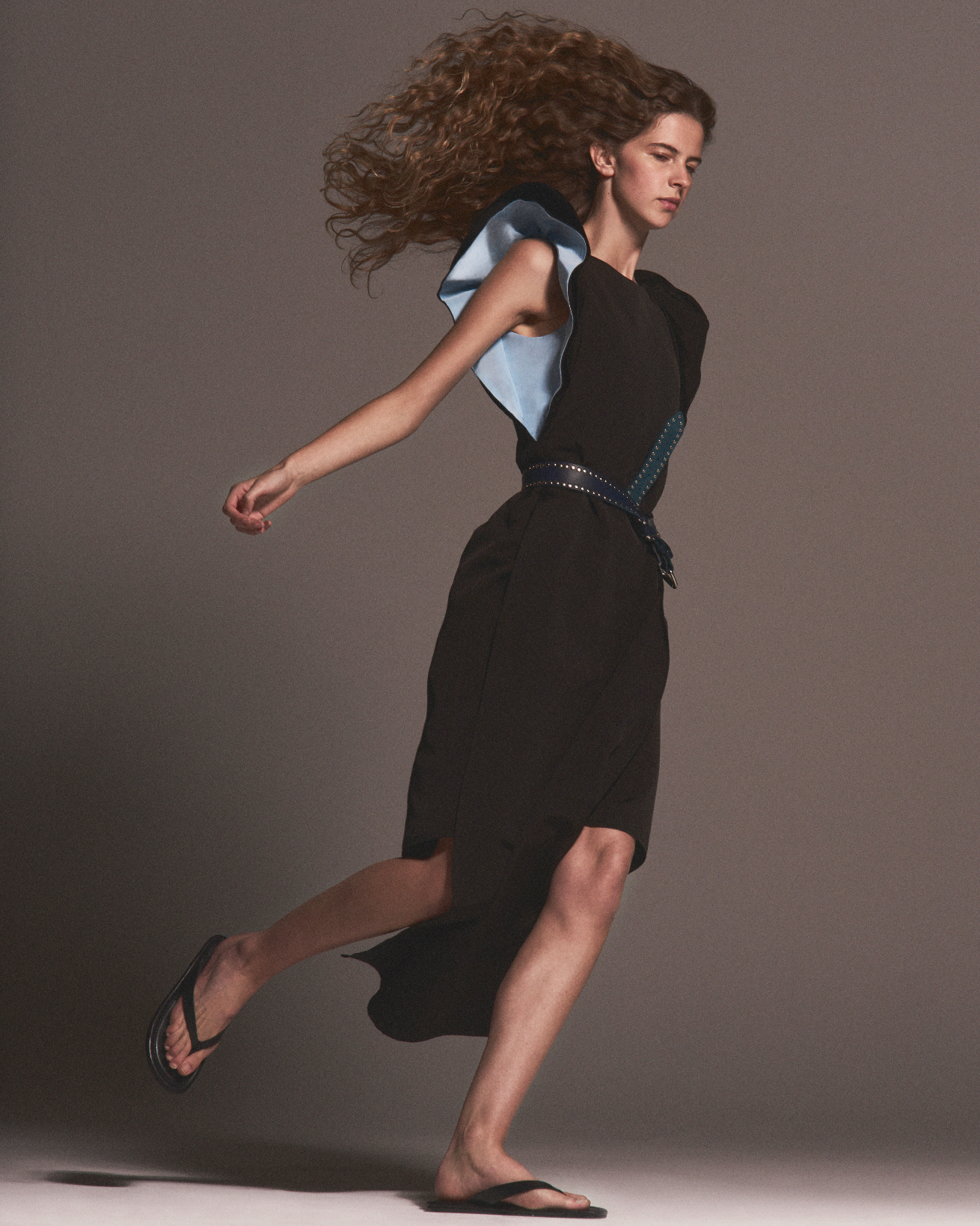 BLACK AND BABY BLUE FRILL SLEEVE PINNY DRESS
